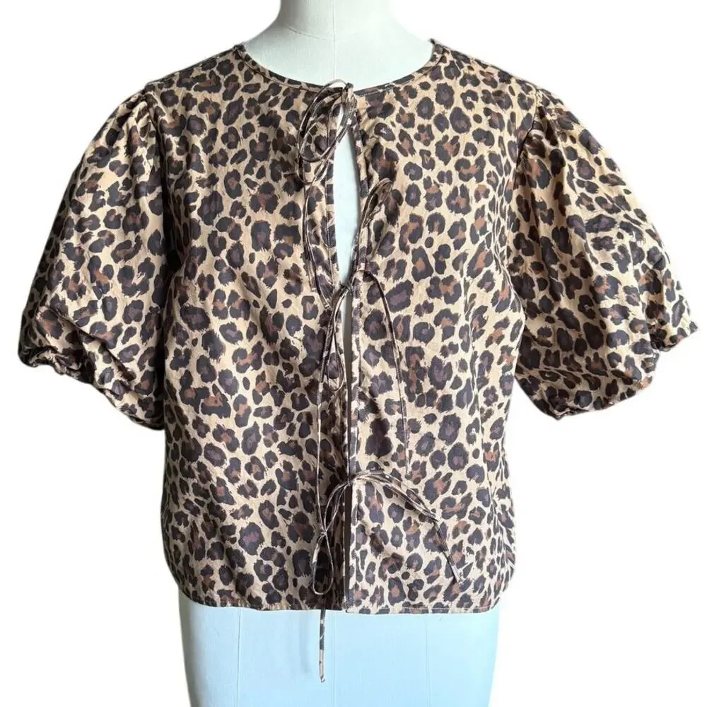 Abercrombie & Fitch Leopard Print Short Puff Sleeve Tie Front Top (sz M) 461